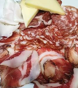 trattoria la famiglia correzzola